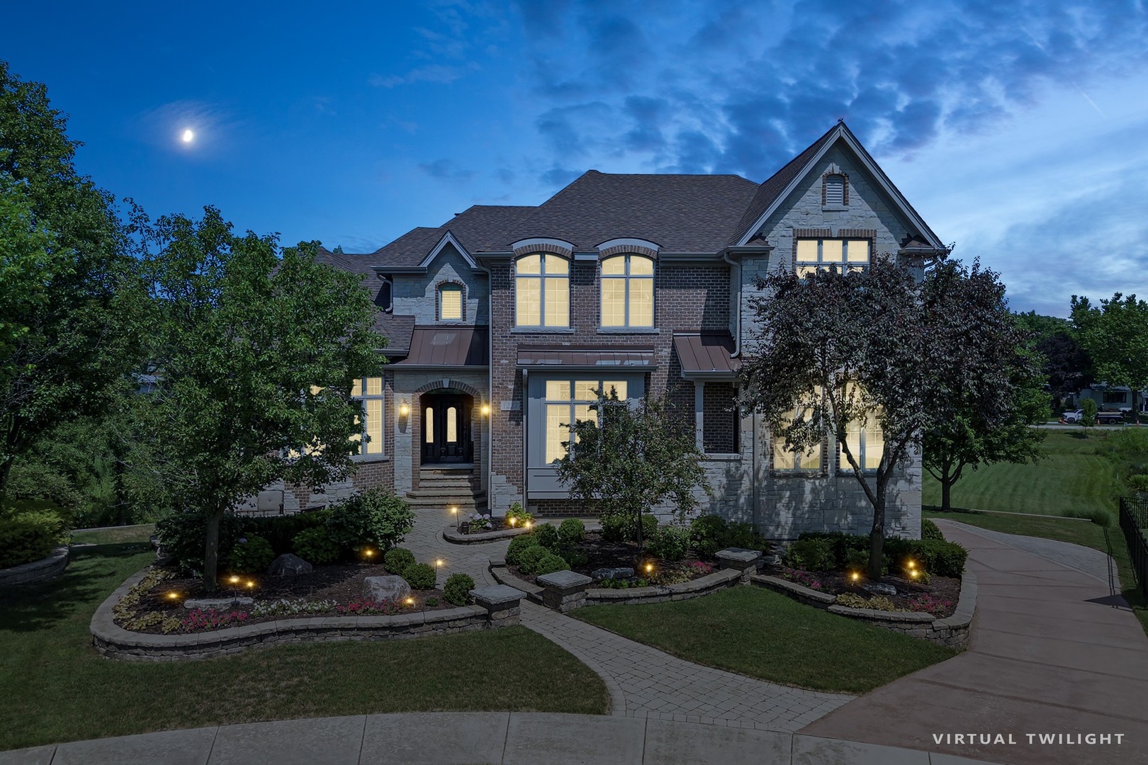 1227 Arnold Court