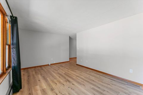 Tiny photo for 1507 W Columbia Avenue, Champaign, IL 61821 (MLS # 12463430)