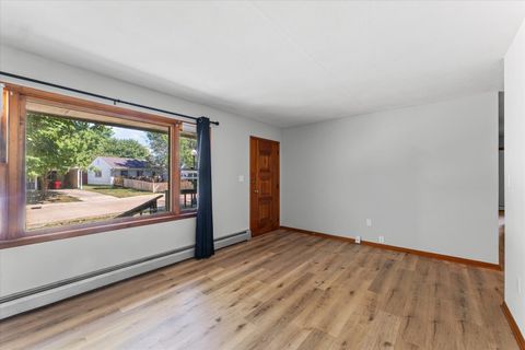 Tiny photo for 1507 W Columbia Avenue, Champaign, IL 61821 (MLS # 12463430)