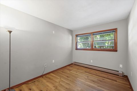 Tiny photo for 1507 W Columbia Avenue, Champaign, IL 61821 (MLS # 12463430)