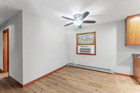 Tiny photo for 1507 W Columbia Avenue, Champaign, IL 61821 (MLS # 12463430)