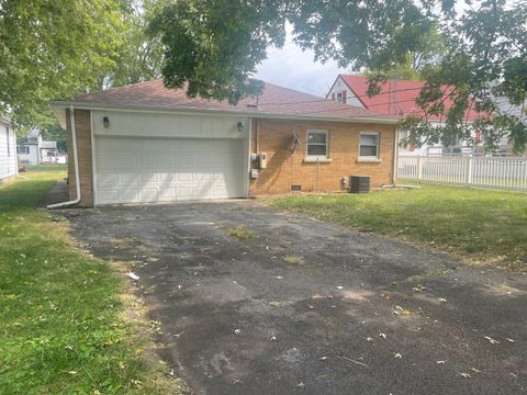 Tiny photo for 545 S May Avenue, Kankakee, IL 60901 (MLS # 12471195)