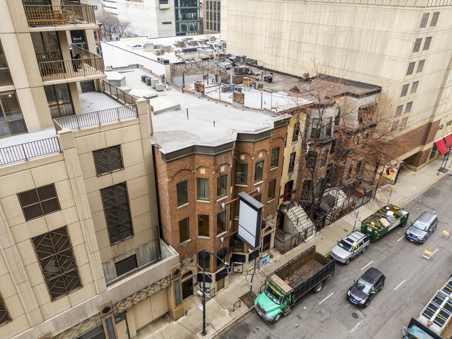 22 W Ontario Street 300-B