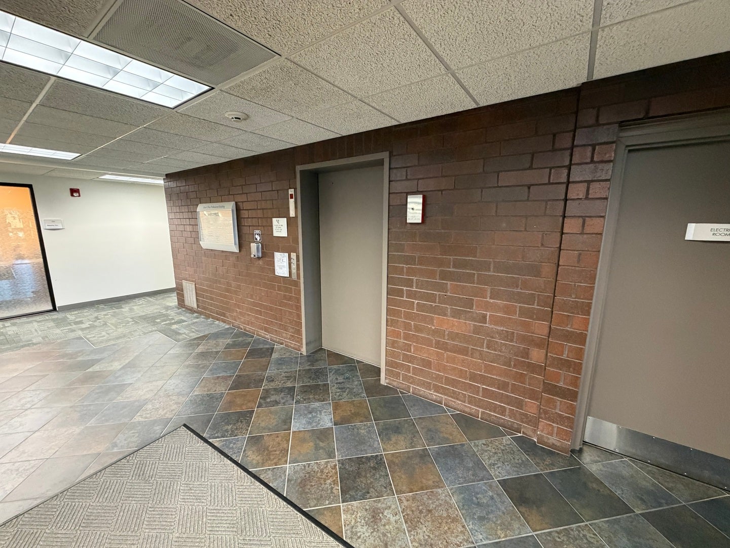 1845 E Rand Road L111