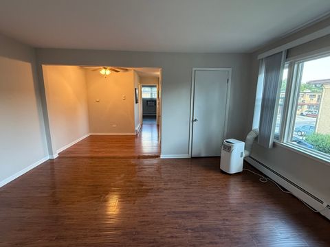 Tiny photo for 38 King Arthur Court #14, Northlake, IL 60164 (MLS # 12398748)