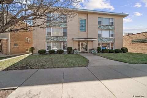 5841 W Lawrence Avenue Unit 2NE, Chicago, IL 60630 - #: 12600538