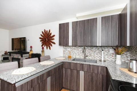 Tiny photo for 1813 Hemlock Place #109, Schaumburg, IL 60173 (MLS # 12601902)