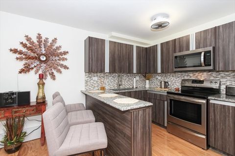 Tiny photo for 1813 Hemlock Place #109, Schaumburg, IL 60173 (MLS # 12601902)