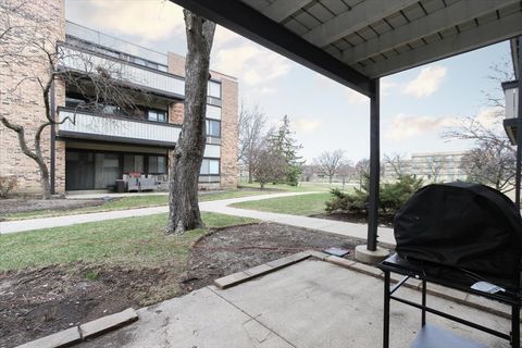 Tiny photo for 1813 Hemlock Place #109, Schaumburg, IL 60173 (MLS # 12601902)