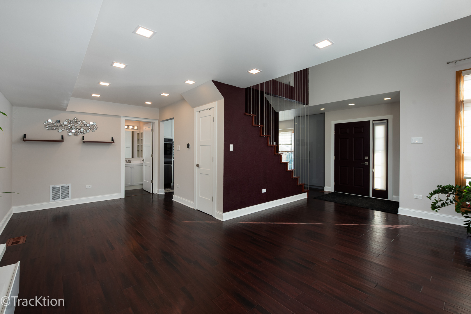 9885 Cambridge Court B