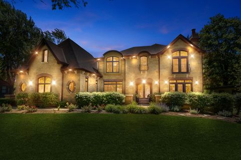 A home in Glen Ellyn