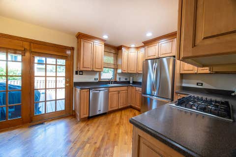 Tiny photo for 17207 Valley Drive, Tinley Park, IL 60487 (MLS # 12697474)