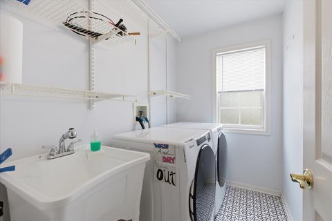 Tiny photo for 529 Springwood Avenue, East Dundee, IL 60118 (MLS # 12531669)