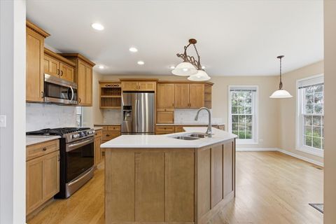 Tiny photo for 529 Springwood Avenue, East Dundee, IL 60118 (MLS # 12531669)