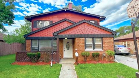 Photo of 3125 W Whipple Drive, Merrionette Park, IL 60803 (MLS # 12508794)