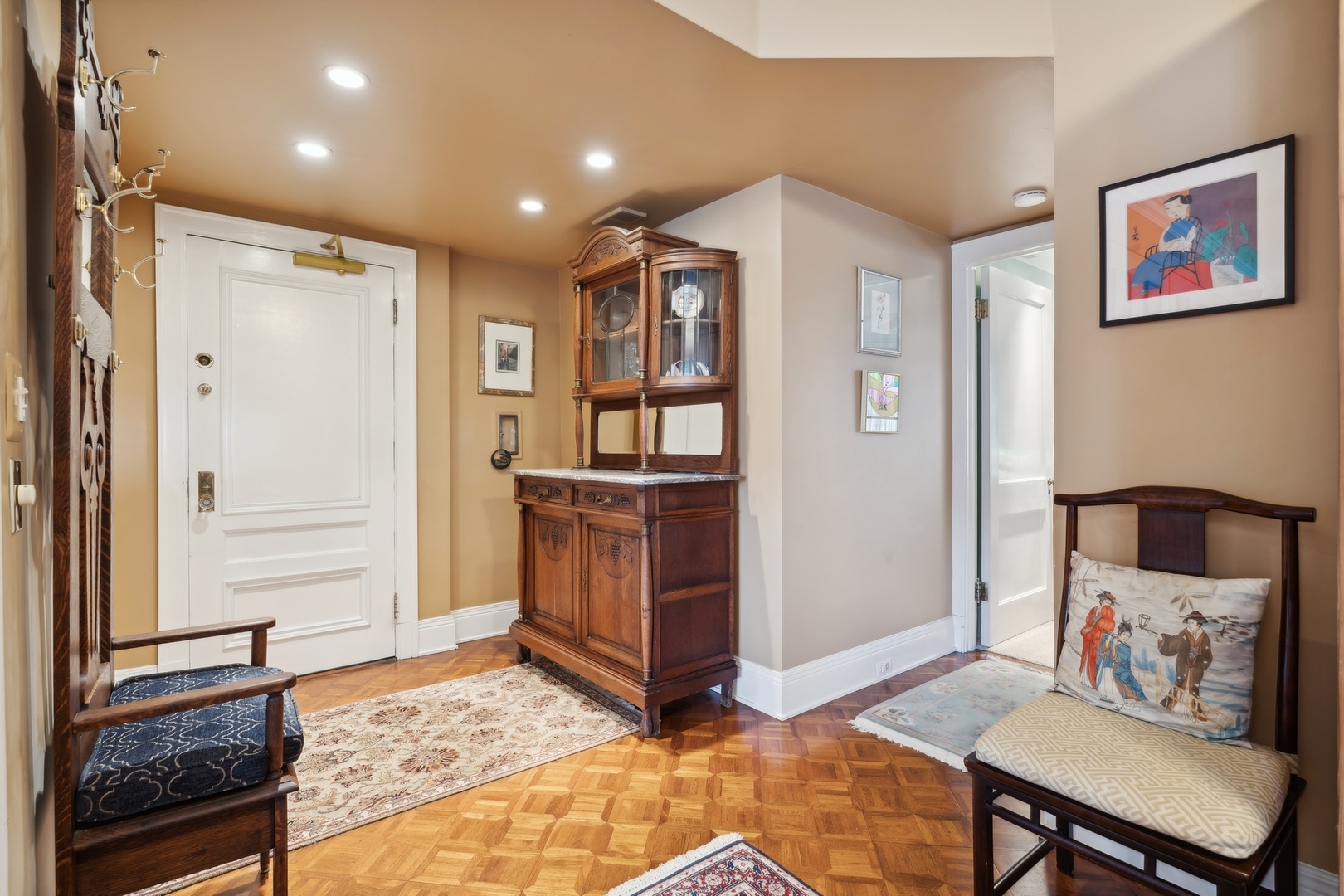 1755 E 55th Street 804