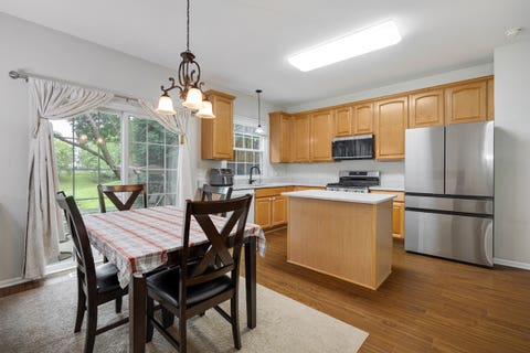 Tiny photo for 2826 Peachtree Circle, Aurora, IL 60502 (MLS # 12740401)