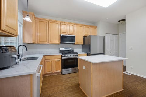 Tiny photo for 2826 Peachtree Circle, Aurora, IL 60502 (MLS # 12740401)