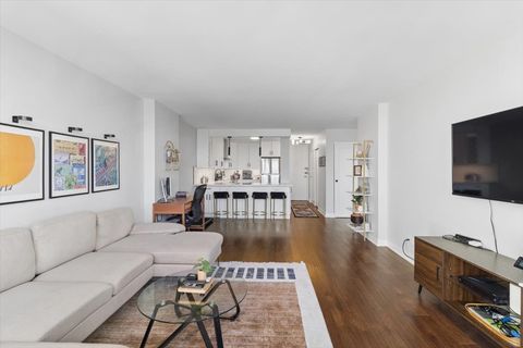 Tiny photo for 1636 N Wells Street #606, Chicago, IL 60614 (MLS # 12580276)