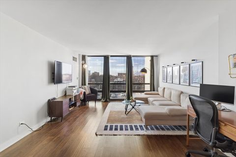 Tiny photo for 1636 N Wells Street #606, Chicago, IL 60614 (MLS # 12580276)