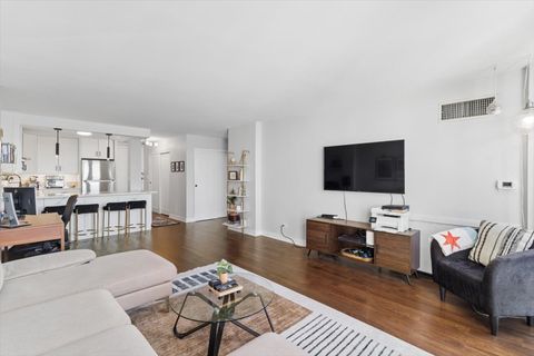 Tiny photo for 1636 N Wells Street #606, Chicago, IL 60614 (MLS # 12580276)