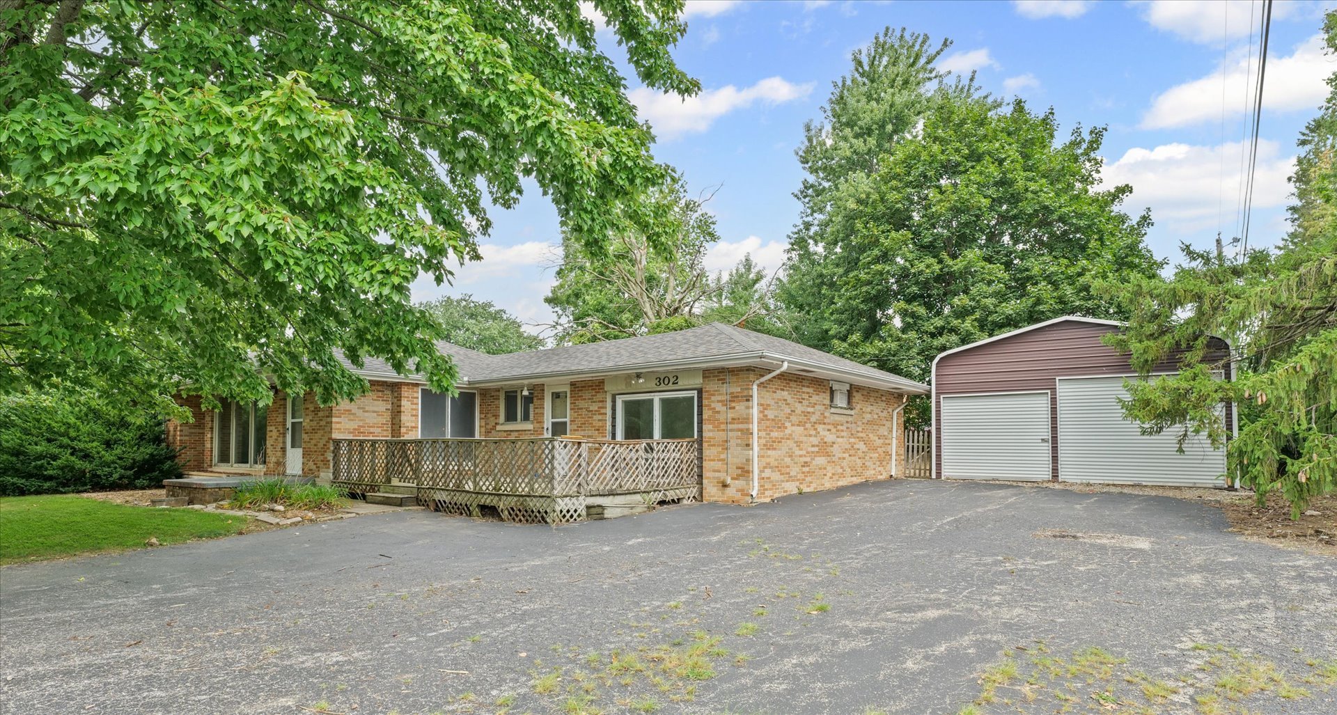 302 W Main Street