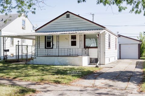 Photo of 618 N 9th Avenue, Kankakee, IL 60901 (MLS # 12483344)
