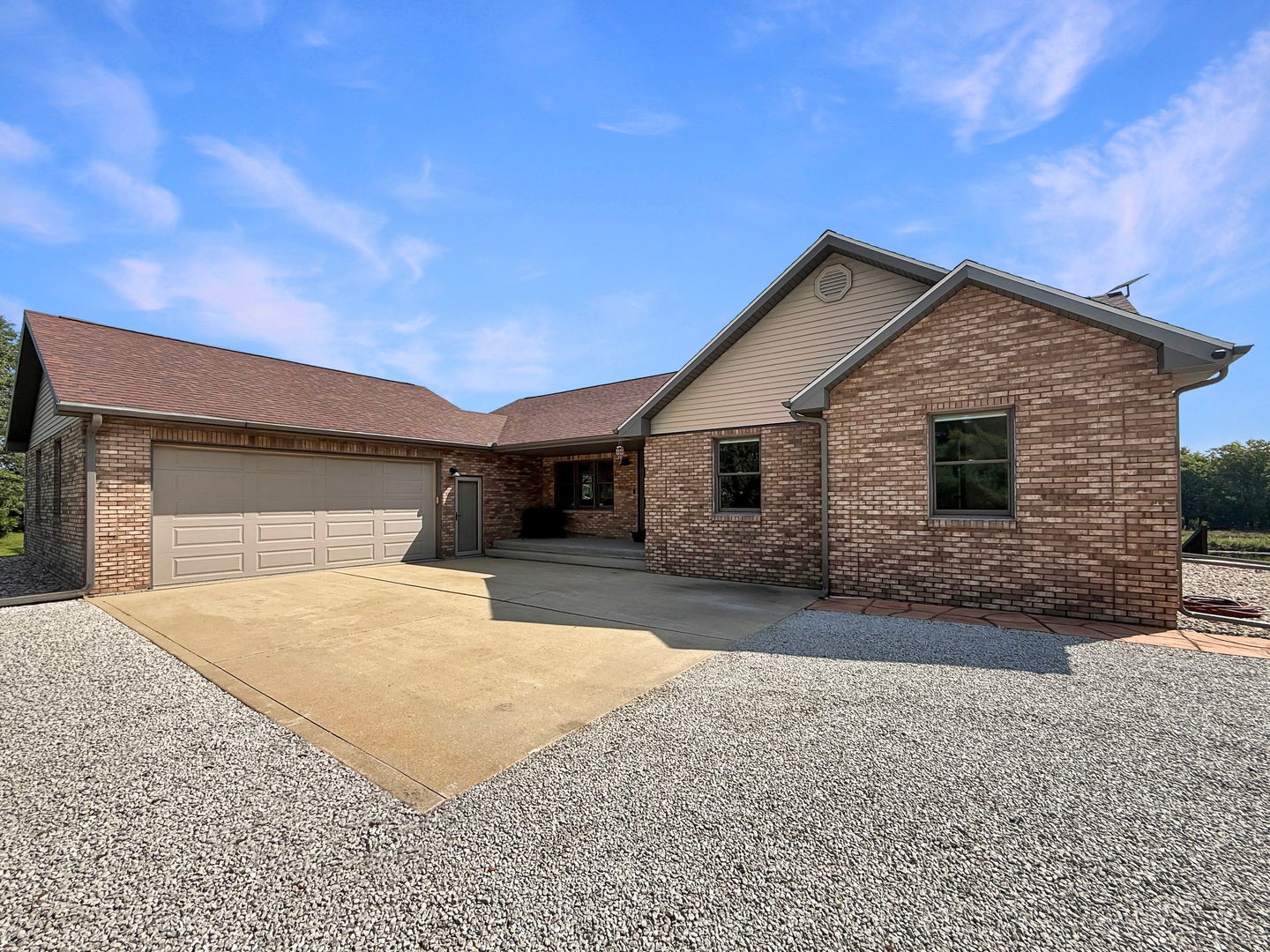 3224 County Road 2700 E