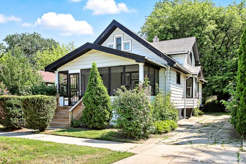 Photo of 1705 Victoria Avenue, North Chicago, IL 60064 (MLS # 12442241)