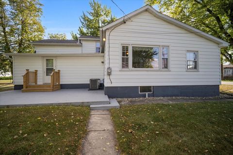 Tiny photo for 200 N Front Street, Odell, IL 60460 (MLS # 12470324)