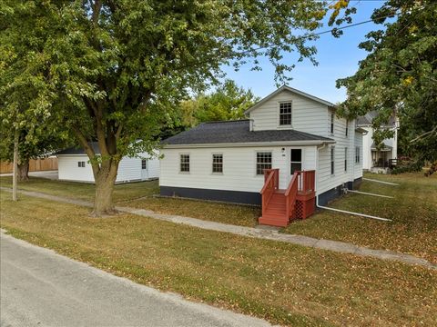 Tiny photo for 200 N Front Street, Odell, IL 60460 (MLS # 12470324)