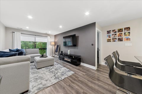 Tiny photo for 1400 N Elmhurst Road #318, Mount Prospect, IL 60056 (MLS # 12758196)