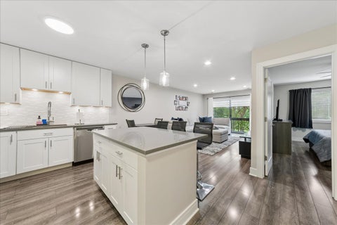 Tiny photo for 1400 N Elmhurst Road #318, Mount Prospect, IL 60056 (MLS # 12758196)