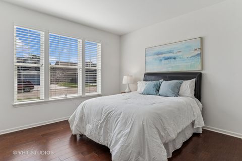 Tiny photo for 2723 Northmoor Drive, Naperville, IL 60564 (MLS # 12481177)