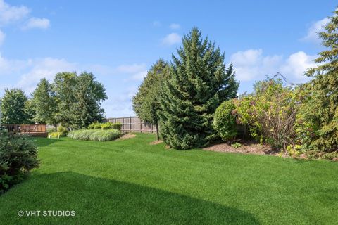 Tiny photo for 2723 Northmoor Drive, Naperville, IL 60564 (MLS # 12481177)