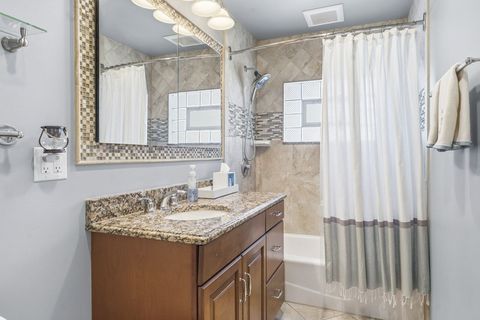 Tiny photo for 602 S Edward Street, Mount Prospect, IL 60056 (MLS # 12607700)