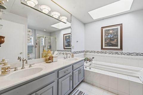 Tiny photo for 602 S Edward Street, Mount Prospect, IL 60056 (MLS # 12607700)