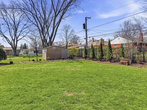 Tiny photo for 602 S Edward Street, Mount Prospect, IL 60056 (MLS # 12607700)