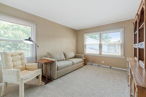 Tiny photo for 3930 Bordeaux Court, Northbrook, IL 60062 (MLS # 12413070)