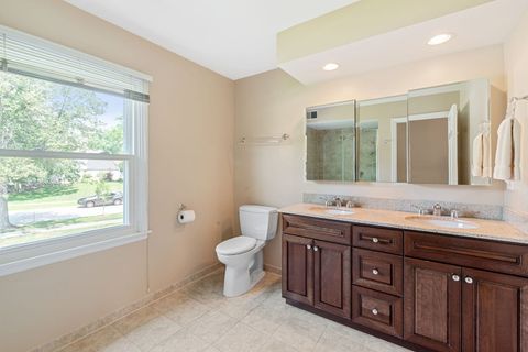 Tiny photo for 3930 Bordeaux Court, Northbrook, IL 60062 (MLS # 12413070)