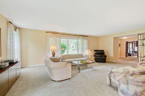 Tiny photo for 3930 Bordeaux Court, Northbrook, IL 60062 (MLS # 12413070)