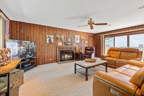 Tiny photo for 3930 Bordeaux Court, Northbrook, IL 60062 (MLS # 12413070)