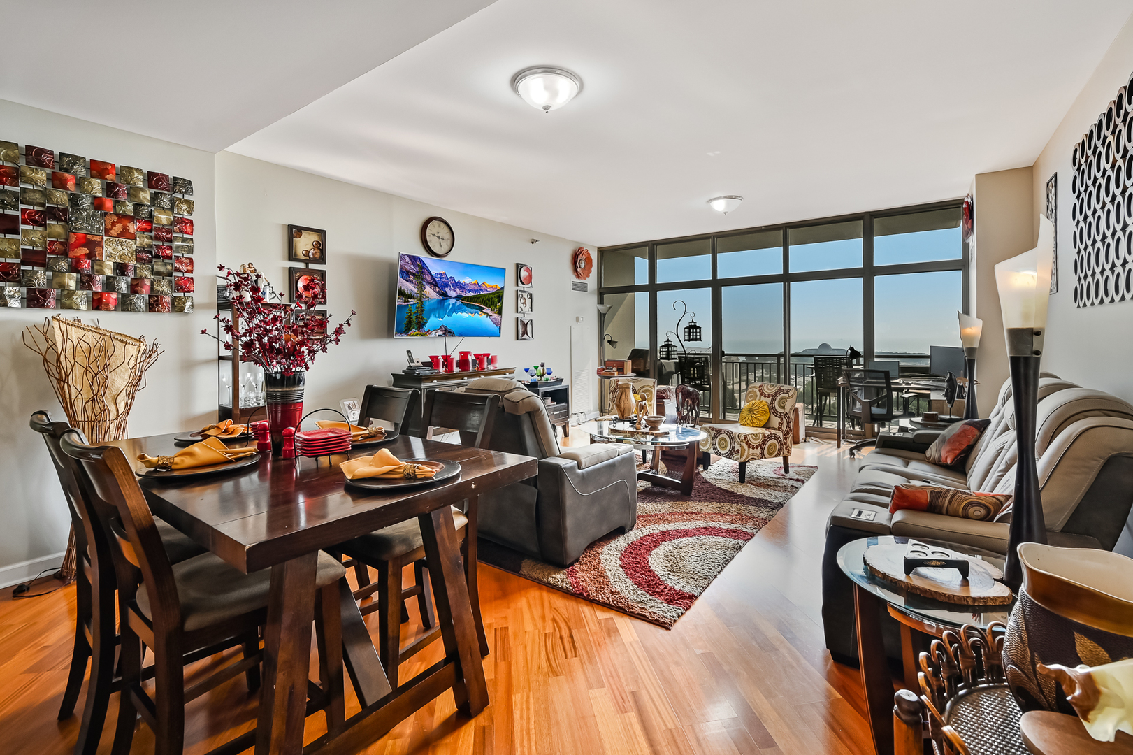 1335 S PRAIRIE Avenue 1504