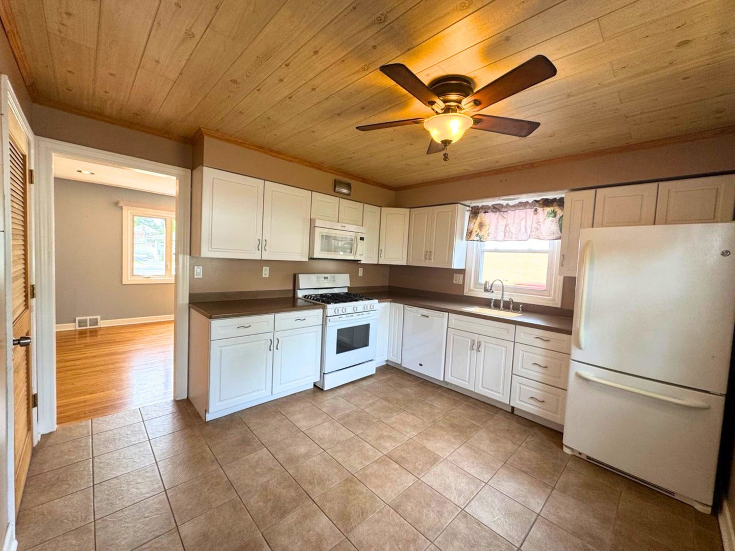 817 S Spring Road