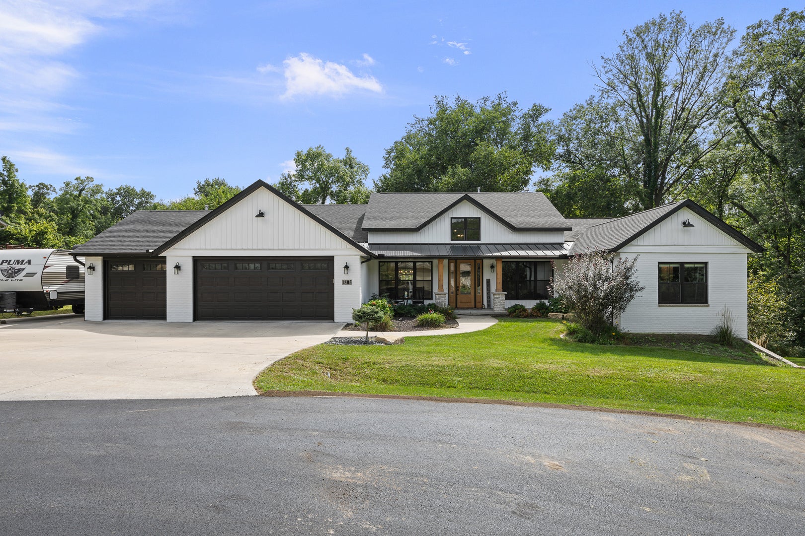 1805 Ridgefield Drive