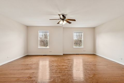 Tiny photo for 2208 Grand Pointe Trail, Aurora, IL 60503 (MLS # 12567088)