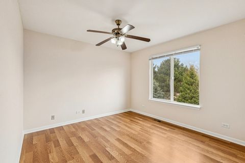 Tiny photo for 2208 Grand Pointe Trail, Aurora, IL 60503 (MLS # 12567088)