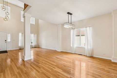 Tiny photo for 2208 Grand Pointe Trail, Aurora, IL 60503 (MLS # 12567088)