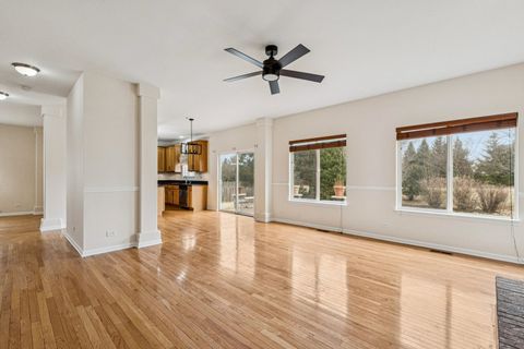 Tiny photo for 2208 Grand Pointe Trail, Aurora, IL 60503 (MLS # 12567088)