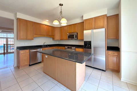 Tiny photo for 5910 N Northwest Highway #5910, Chicago, IL 60631 (MLS # 12648683)